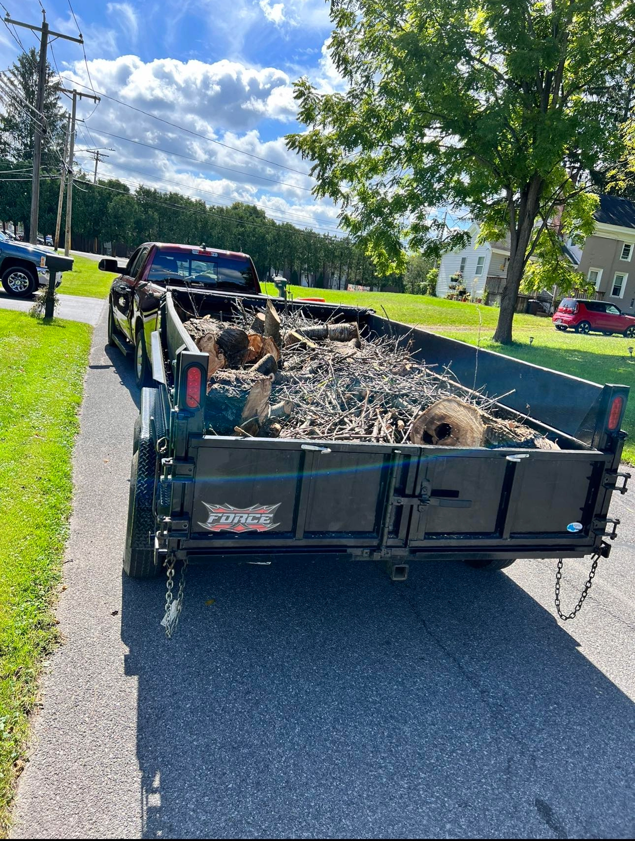 Picture of dump trailer